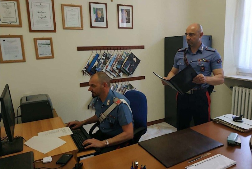 Sostituzione di persona e truffa in concorso ai danni di un abitante di Pomaro